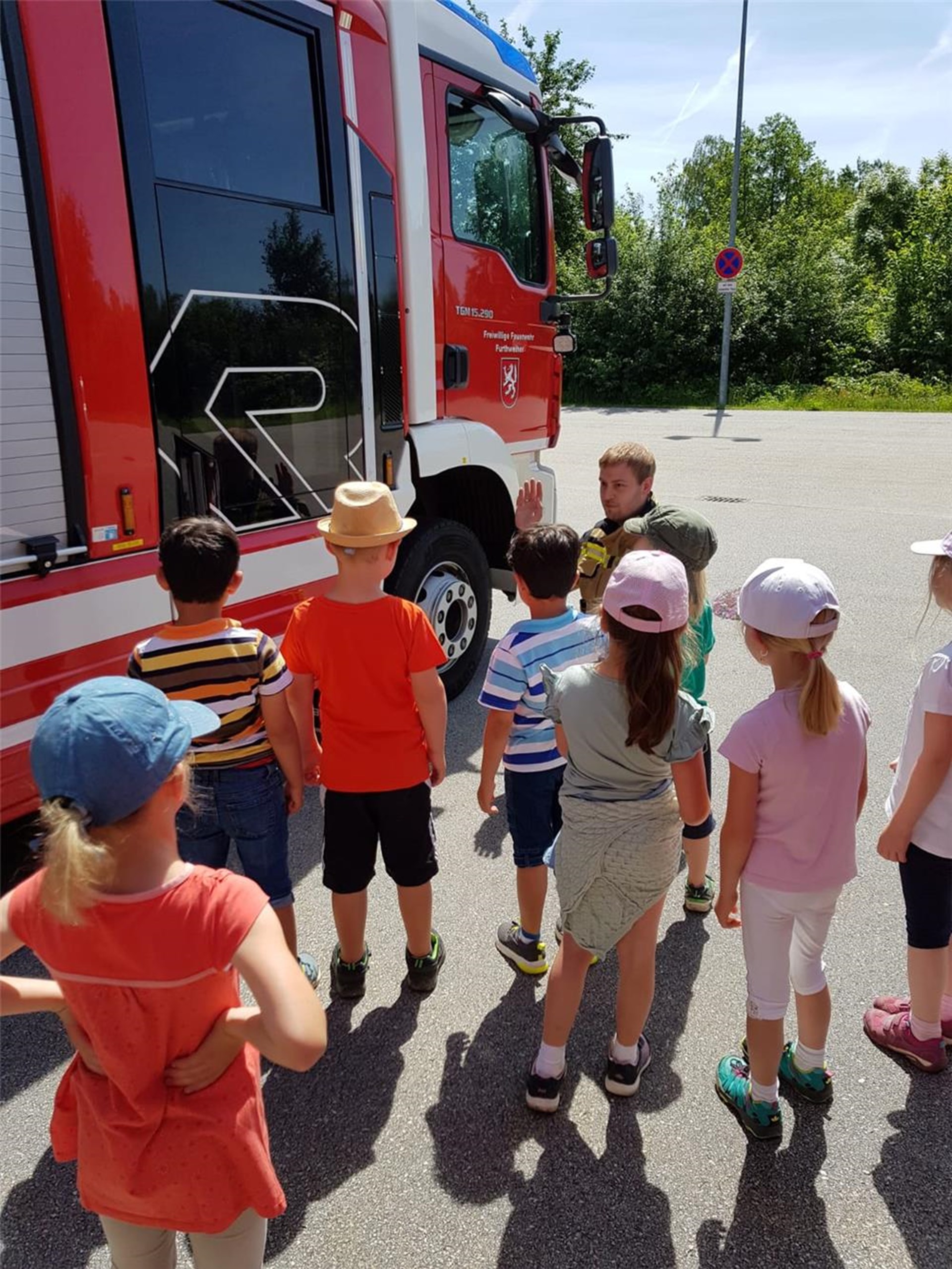 Vorschüler besuchen die Feuerwehr